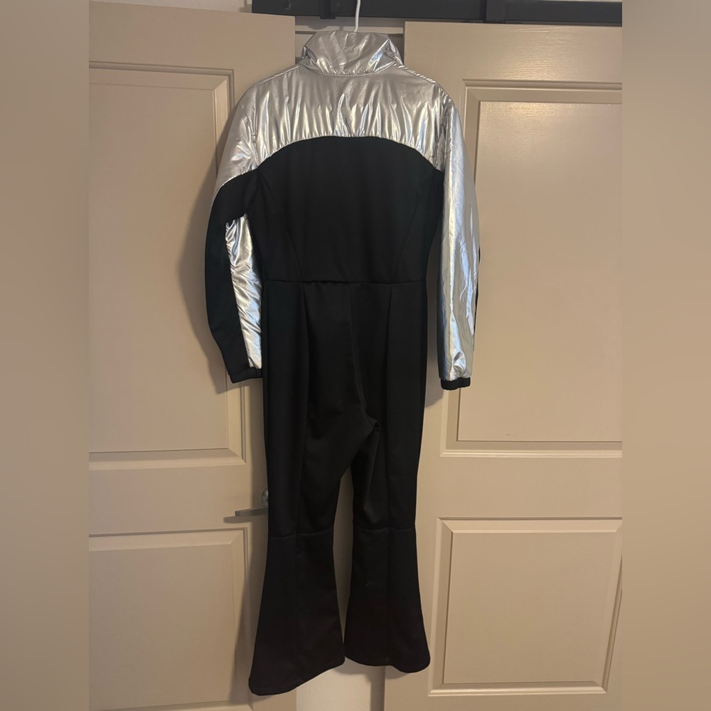 H&M Ski Snowboard Suit Jumpsuit Playsuit New Water-Repellent
